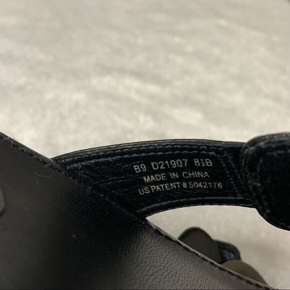 𝅺cole Haan x Nike Air Sandals - Picture 8 of 10